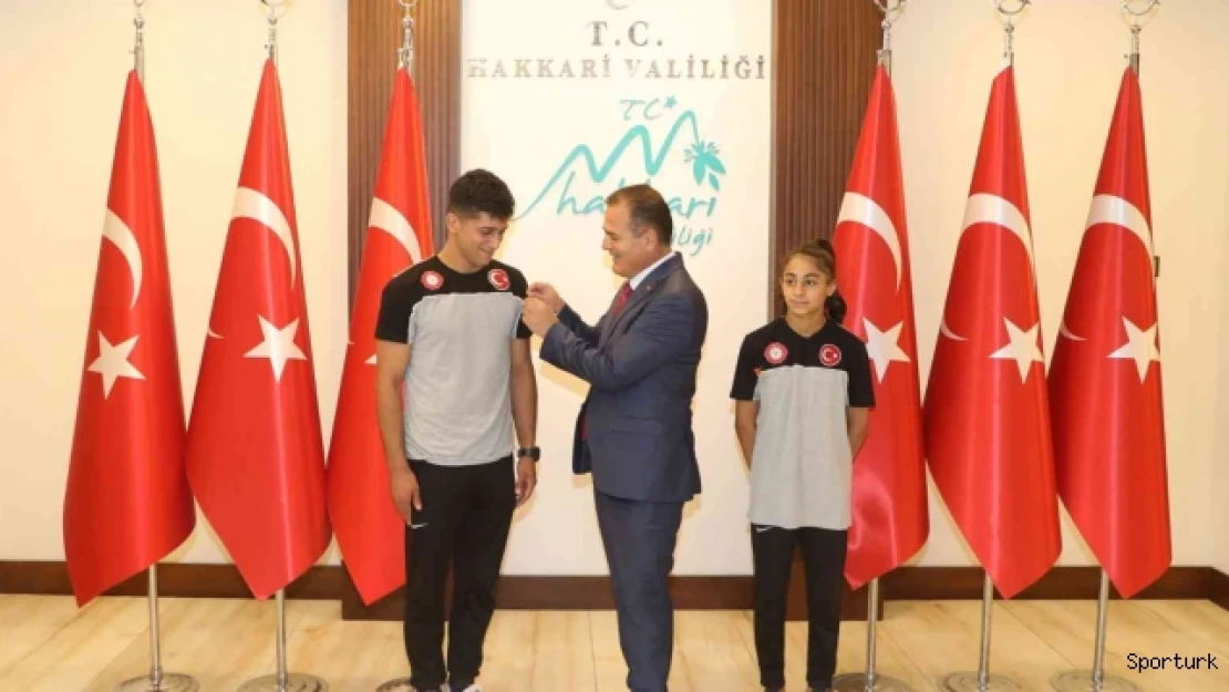Vali Akbıyık, Balkan ikincisini makamında kabul etti