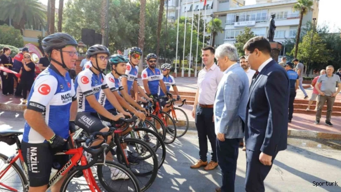 Zaferin 100. yılında 650 kilometre pedal çevirdiler