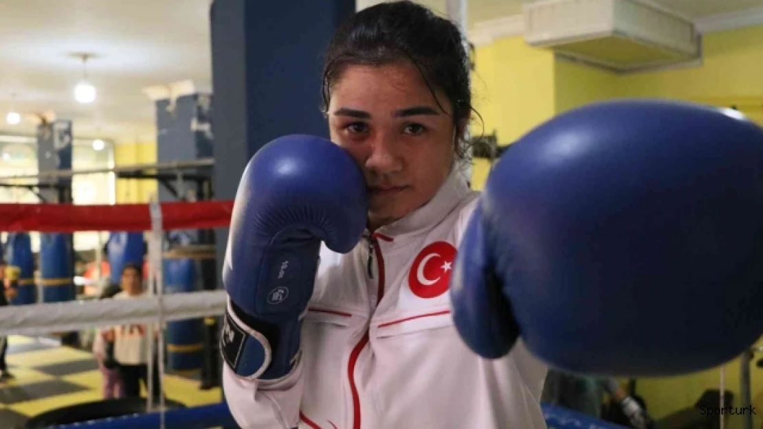'Minik boksör' lakaplı Pınar Özkan'ın hedefi dünya şampiyonluğu