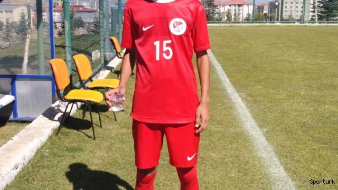 Adana Vefaspor'dan milli takıma
