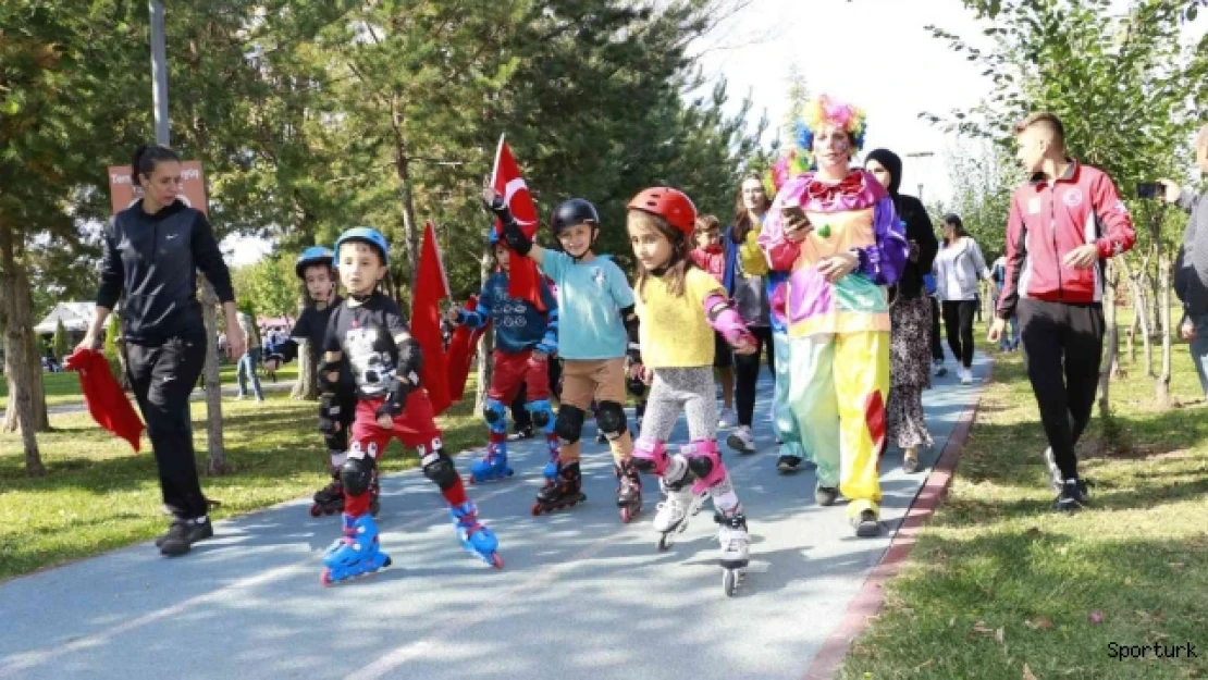 Amatör Spor Haftası etkinlikleri kortej ve branş gösterileriyle devam etti