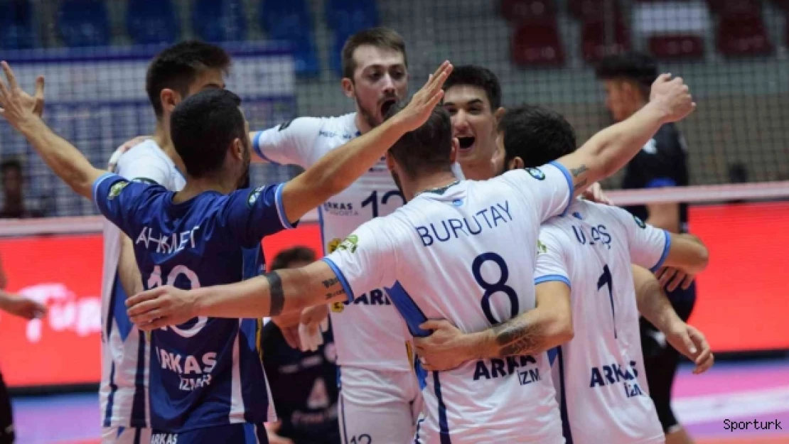 AXA Sigorta Efeler Ligi: Arkas Spor: 3 - Tokat Belediye Plevne: 0