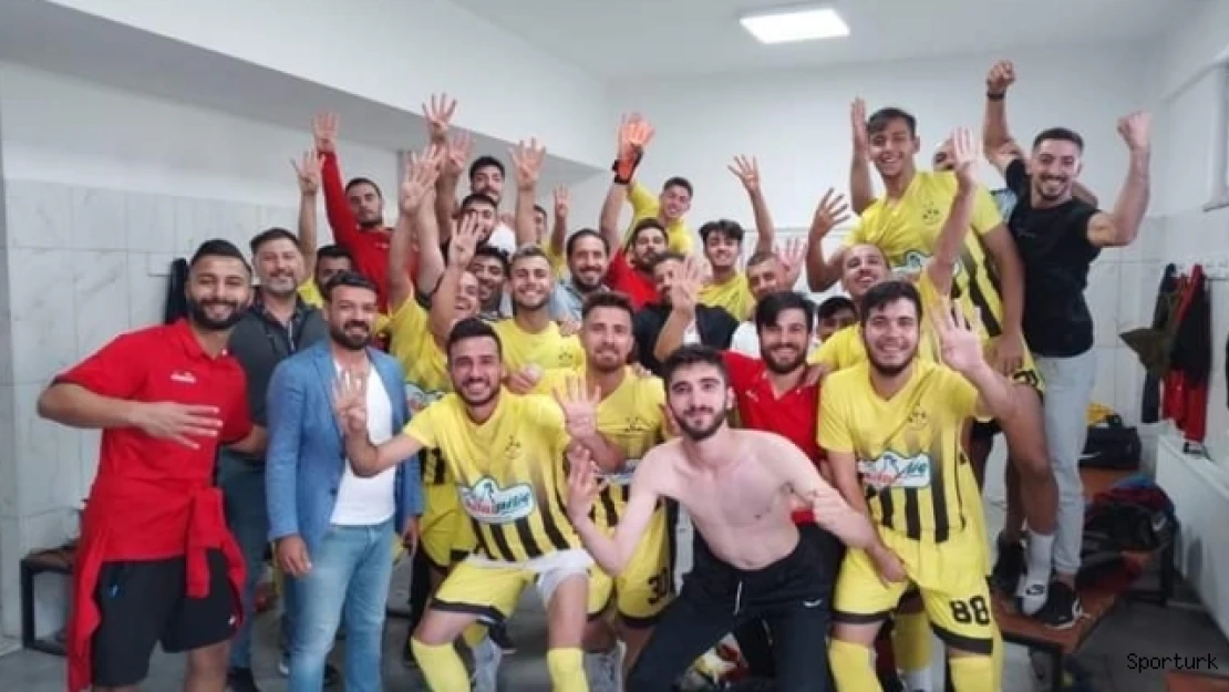 BAL'da Elazığ takımları kazandı