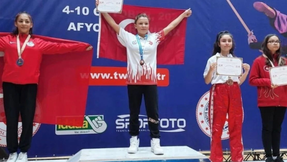 Başkan Aydın, şampiyonu ağırladı