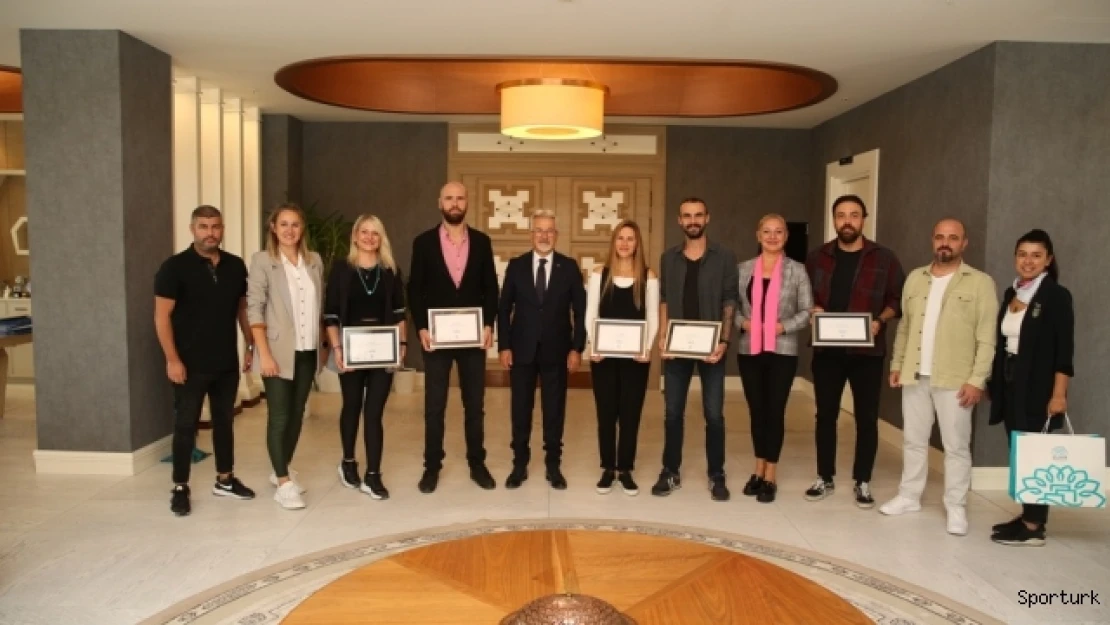 Başkan Erdem'den yoga eğitmenlerine teşekkür
