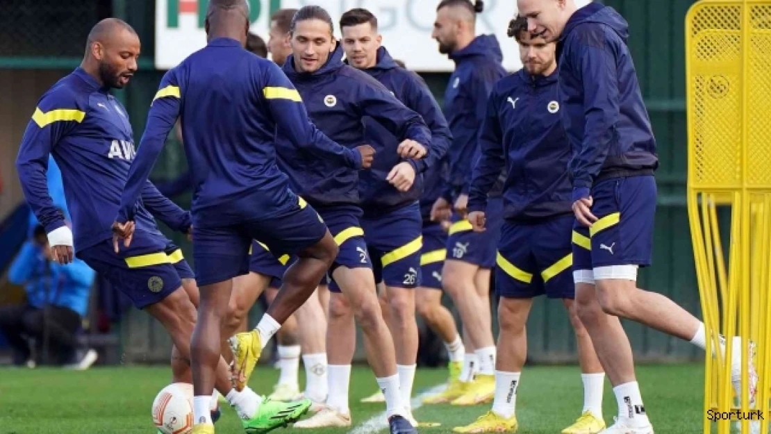 Fenerbahçe, AEK Larnaca maçına hazır