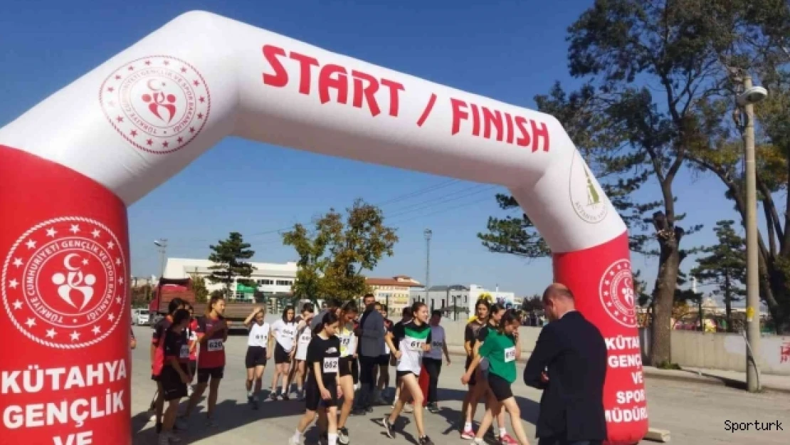 Gedizli sporculardan atletizm başarısı