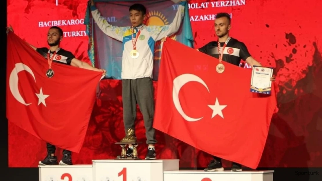 Kağıtspor, Dünya Bilek Güreşi Şampiyonası'ndan 9 madalya ile döndü