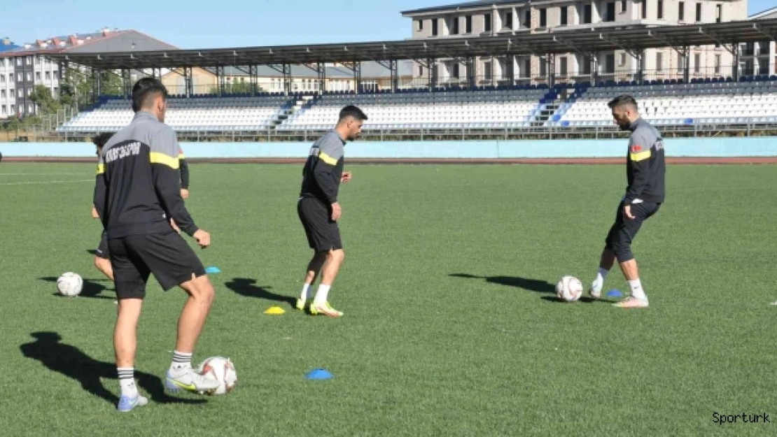 Kars 36 Spor Palandöken maçı hazırlıklarını sürdürüyor