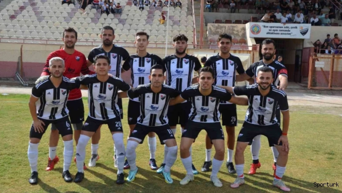 Kırkağaç Acar İdman Yurduspor, sezonu bol gollü galibiyetle açtı