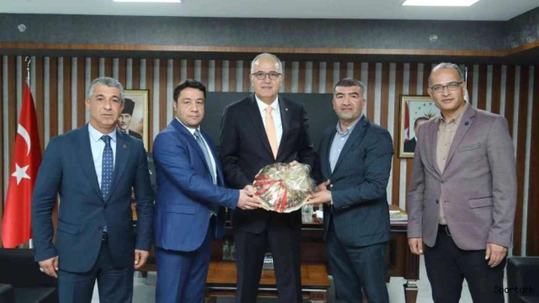 Malatya Voleybolda 1.Lig'i hedefledi