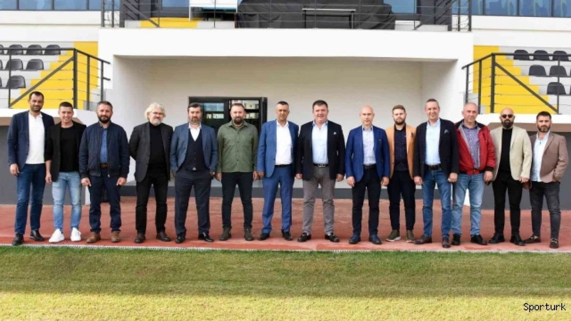 Manisa futbolu için bir araya geldiler