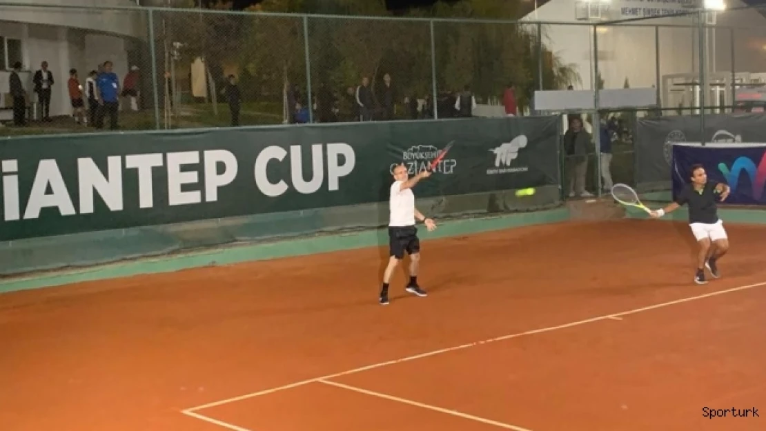 Mehmet Şimşek Tenis Kompleksi açılışı yapıldı