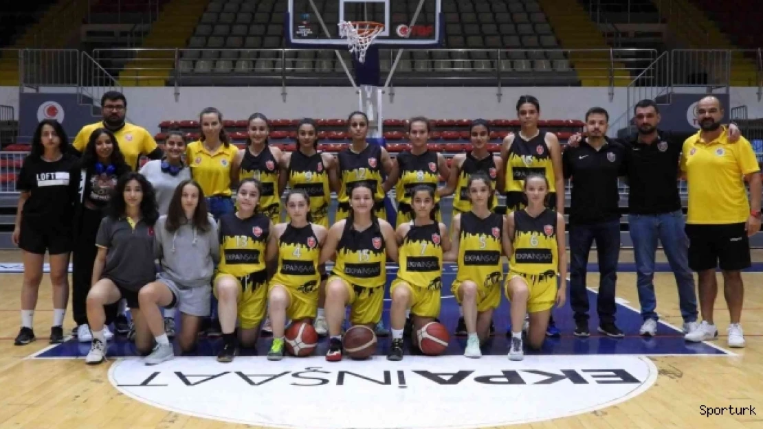 Potada ilk galibiyet Kepez'in