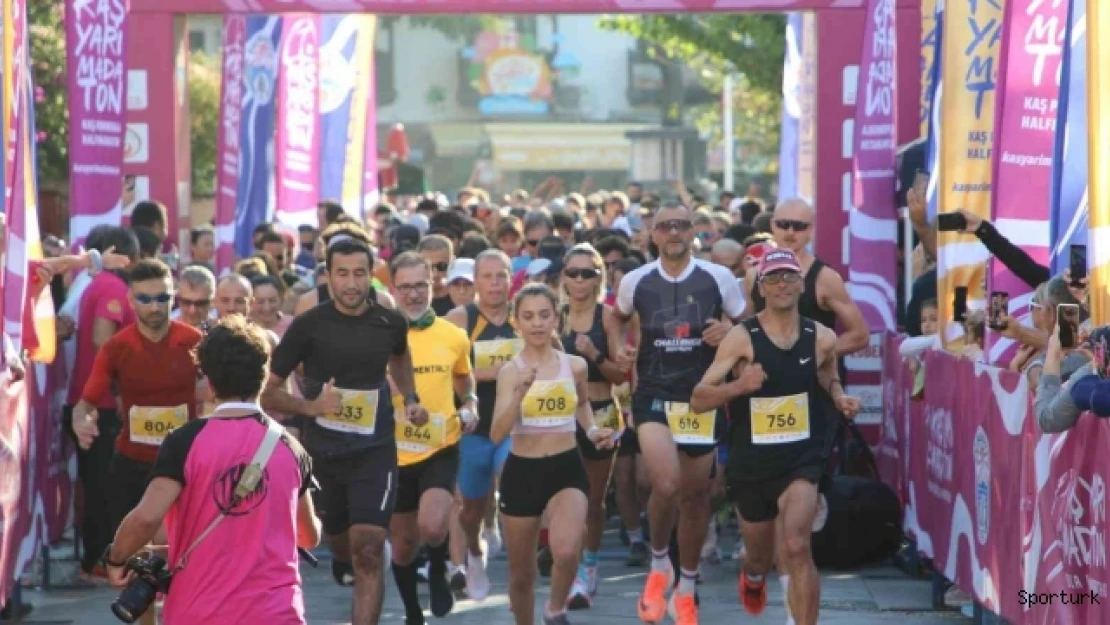 &quotKaş Yarımadaton Yarışları" başladı.