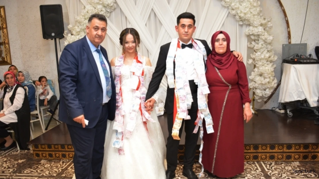 Sedat Yalçın oğlunu evlendirdi