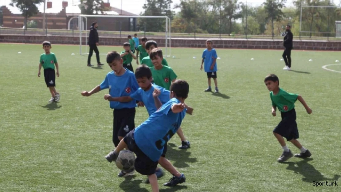 Şehit Mesut Ardıç adına futbol turnuvası