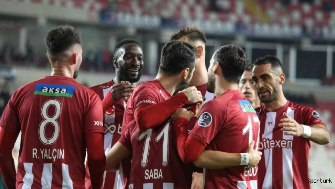 Sivasspor'un hedefi 3'te 3