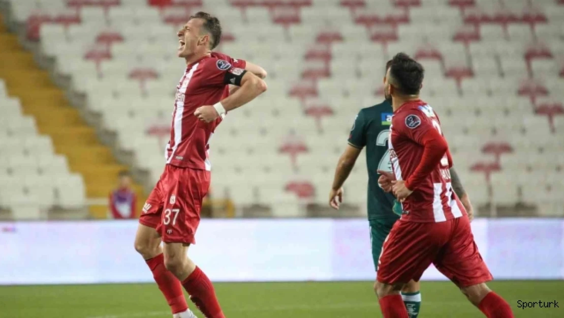 Spor Toto Süper Lig: D.G. Sivasspor: 3 - Giresunspor: 0