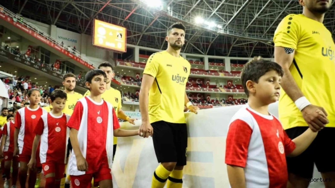 Spor Toto Süper Lig: FTA Antalyaspor: 1 - İstanbulspor: 1