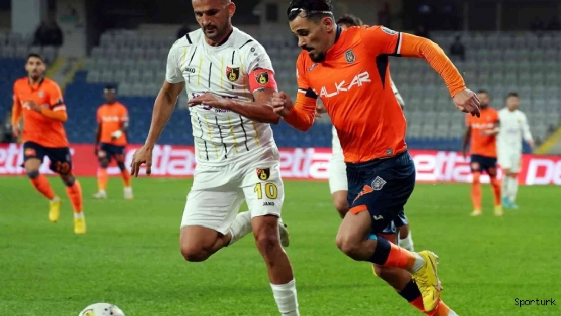 Spor Toto Süper Lig: Medipol Başakşehir: 2 - İstanbulspor: 0