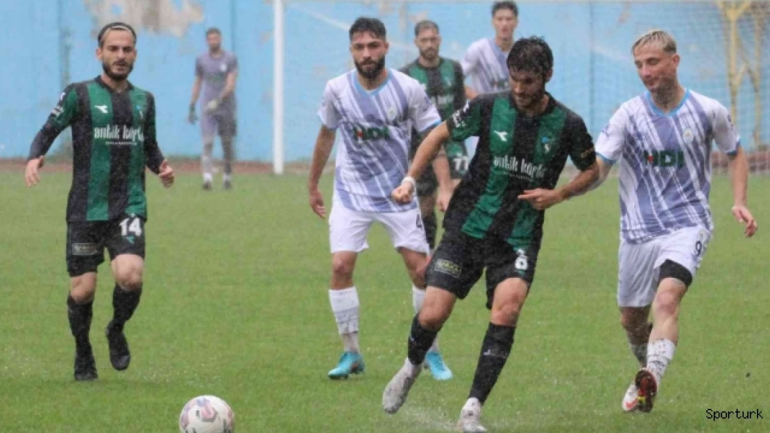 TFF 2. Lig: Pazarspor: 1 - Kocaelispor: 3