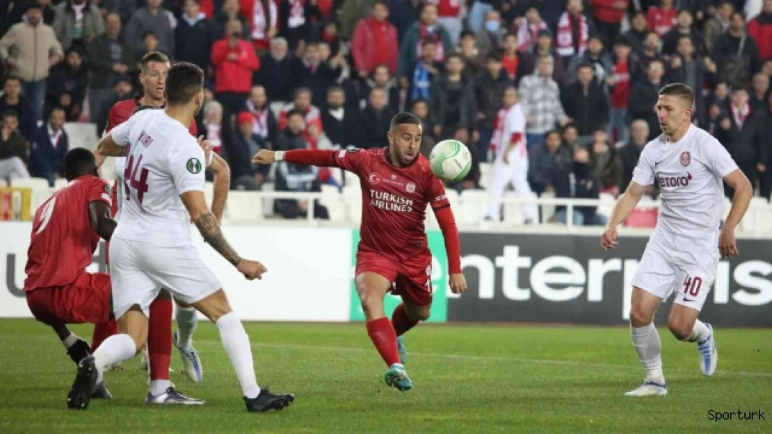 UEFA Avrupa Konferans Ligi: Sivasspor: 0 - CFR Cluj: 0