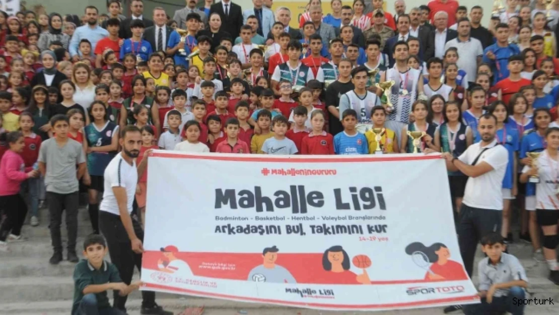 Vali Bilgin: &quotKürt gençliği asla sömürülmesin, geçmişte yaşadığı sıkıntıları yaşamasın diye biz varız"