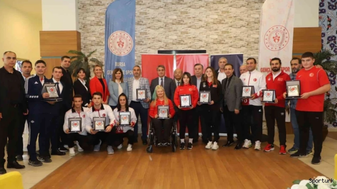Yıldırım Belediyesi'ne yılın en iyi spor kulübü ödülü