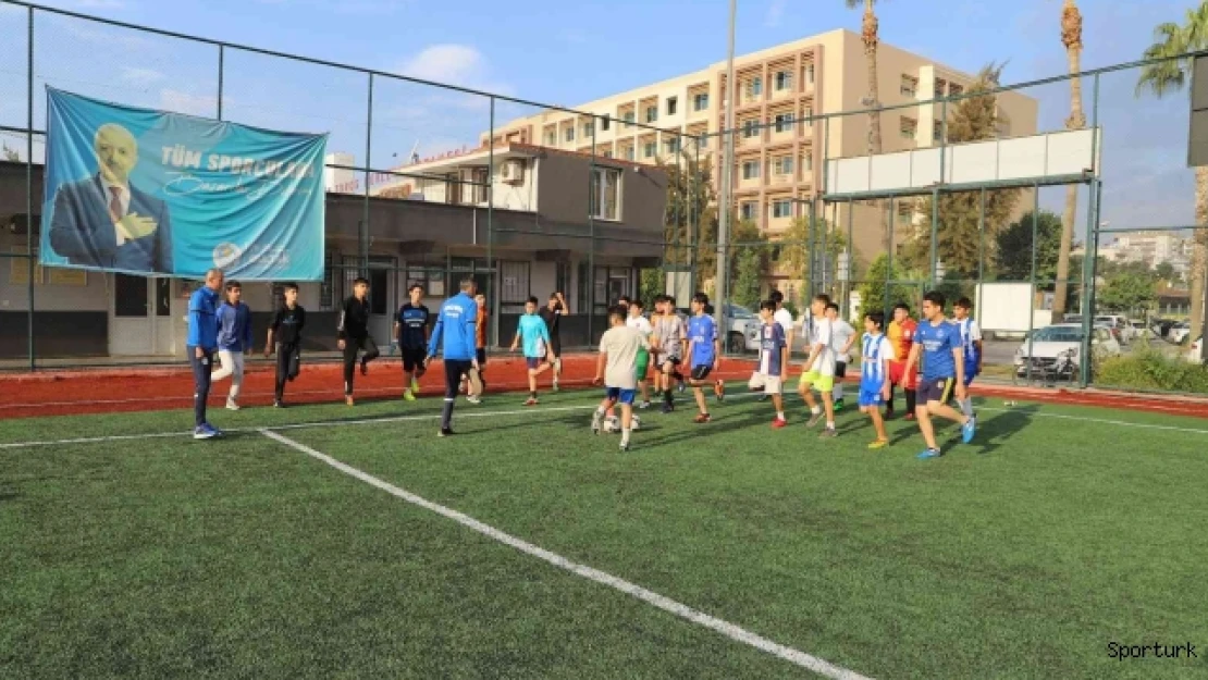 Akdeniz Belediyesi Kış Spor Okulu'nda antrenmanlar başladı