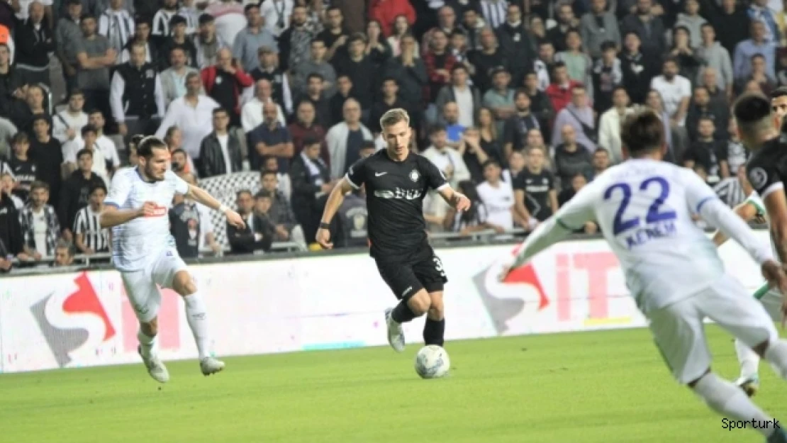 Altay, koşu mesafesinde ve ikili mücadele zirvede