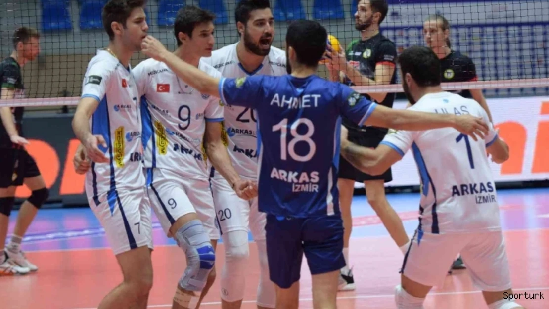 AXA Sigorta Efeler Ligi: Arkas Spor: 3 - Cizre Belediyespor: 0