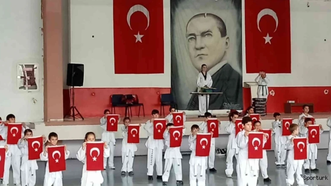Bozüyük'te taekwando kuşak sınavı yapıldı