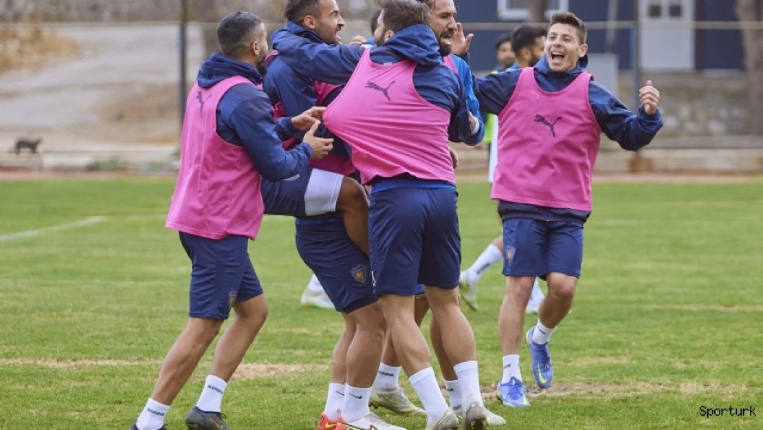 Bucaspor 1928'den neşeli antrenman