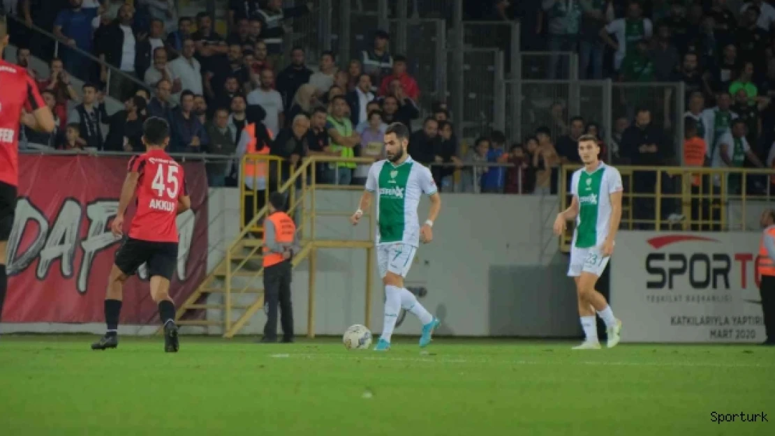 Bursaspor'da Hasan Ayaroğlu'nun tedavisine başlandı
