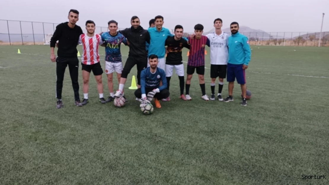 Dicle Belediyespor idmanlara başladı