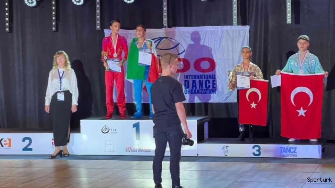 Dünya Karayip Dans Şampiyonası'nda Adanalı 7 sporcu madalya aldı