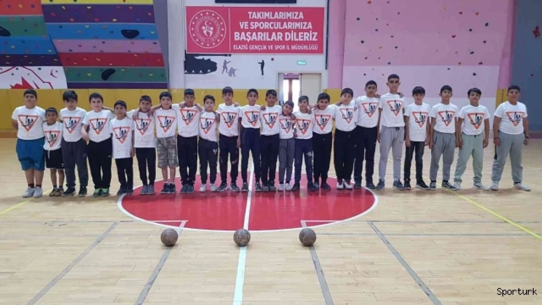 Elazığ GSB hentbol takımları çalışmalara başladı
