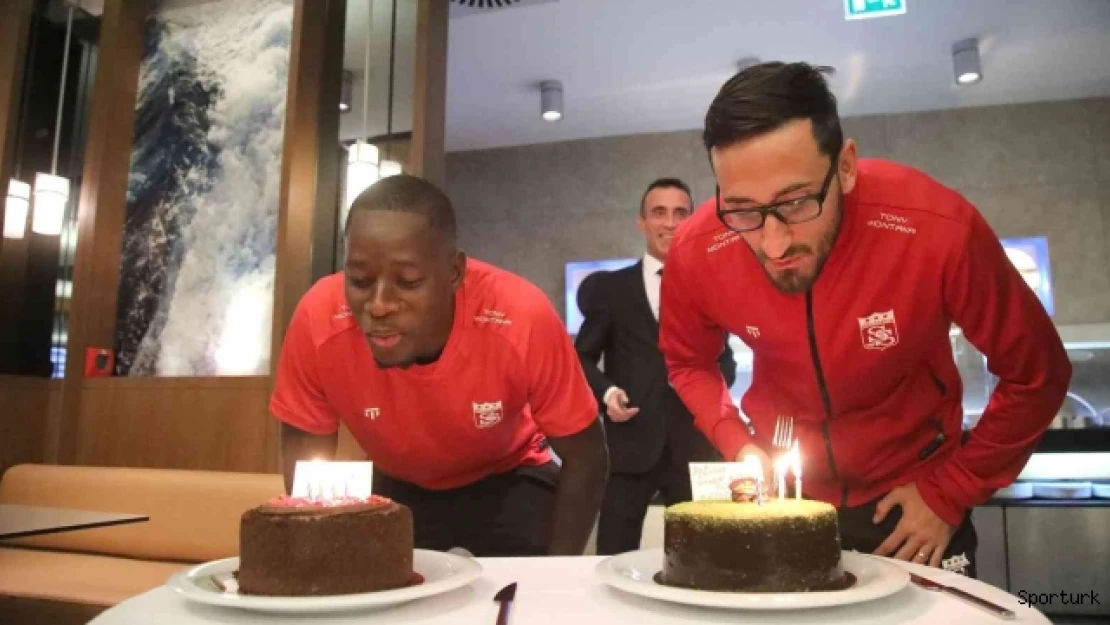 Erdoğan ve Keita'ya sürpriz doğum günü kutlaması