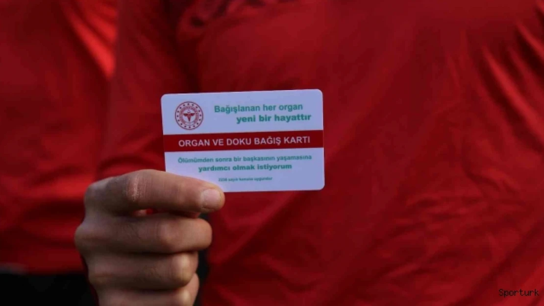 Gümüşhanesporlu futbolcular farkındalık oluşturmak için organlarını bağışladı