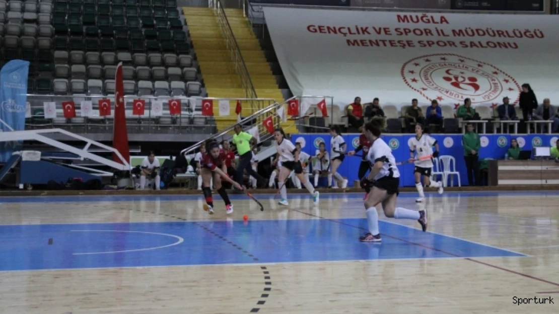 Hokey Kadınlar Salon 1. Lig'i Muğla'da başladı
