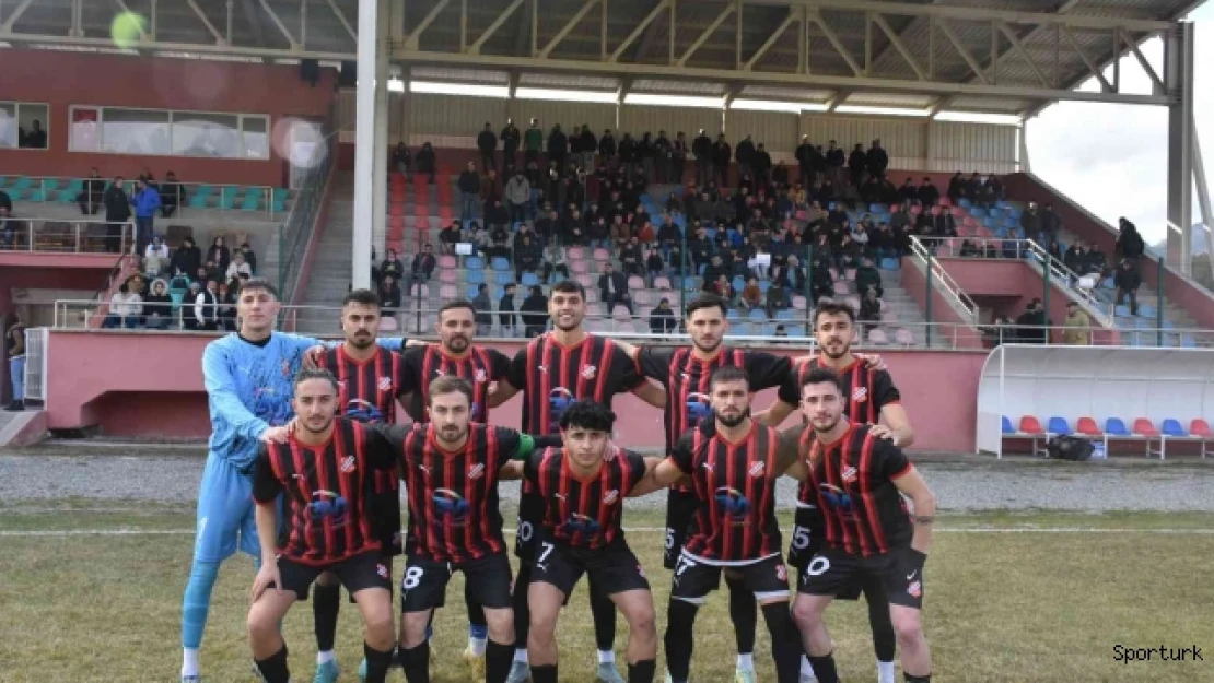 Kastamonu 1. Amatör Lig'de Tosyaspor, Seydilerspor'u farklı mağlup etti.
