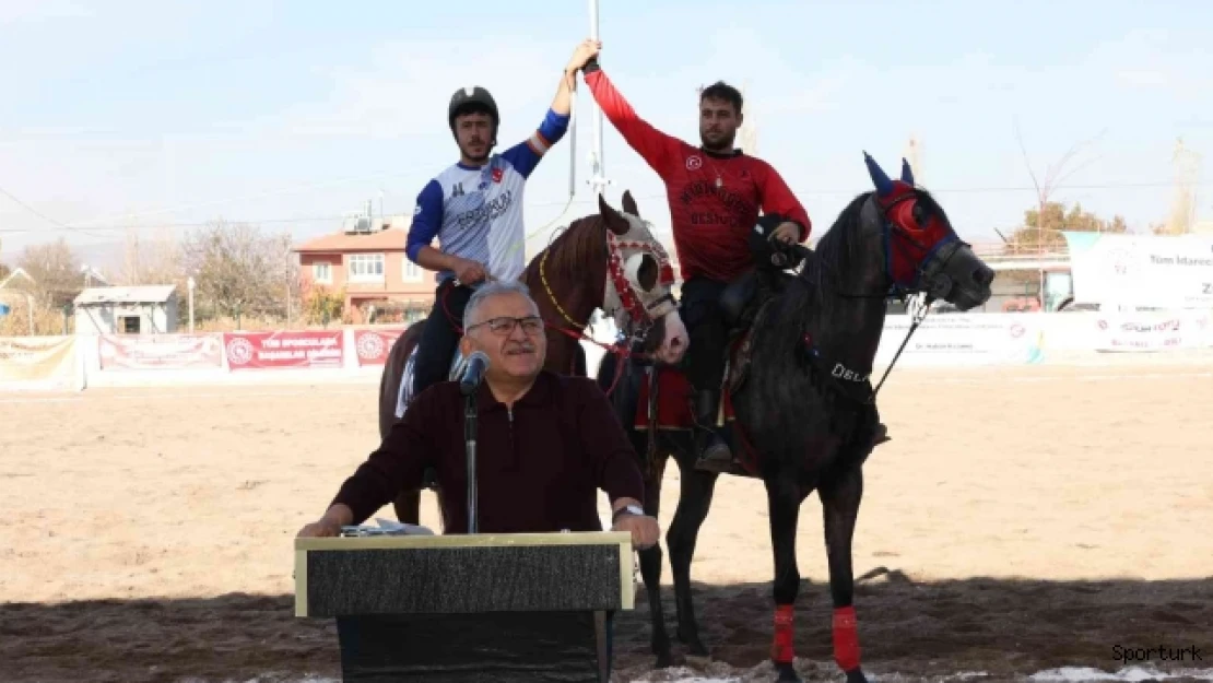 Kayseri, Atlı Cirit Türkiye Şampiyonası'na Ev Sahipliği Yaptı
