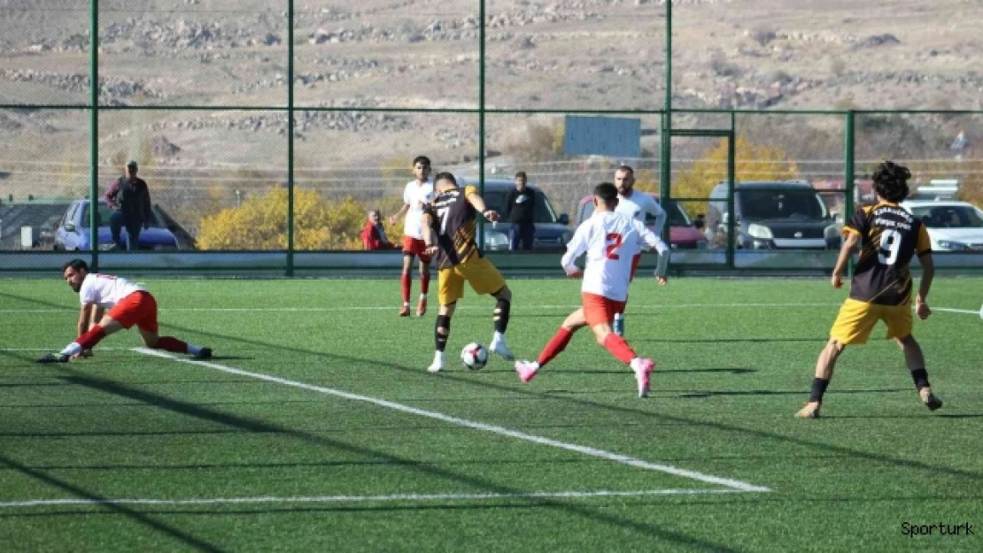 Kayseri Süper Amatör Küme: Kocasinan Şimşekspor: 6- Gençlerbirliği: 0