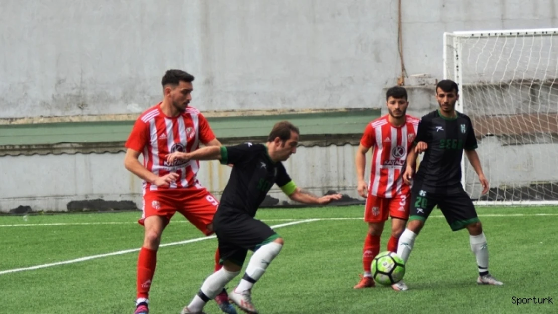 Küçükçekmecespor zor da olsa 3-1
