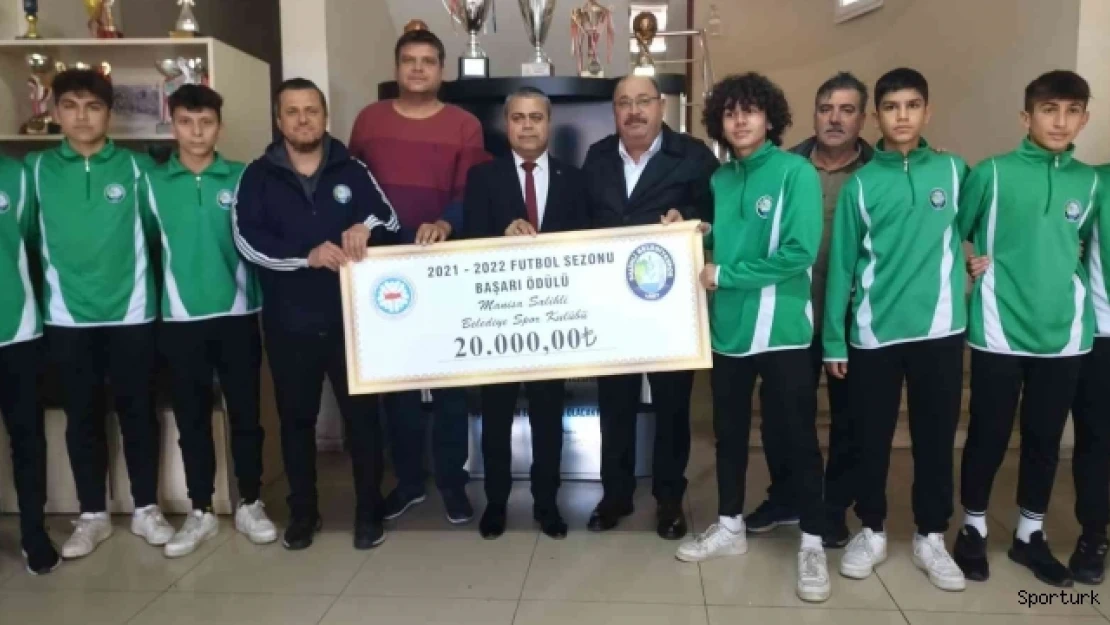 Salihli Belediyespor'a 20 bin liralık başarı ödülü