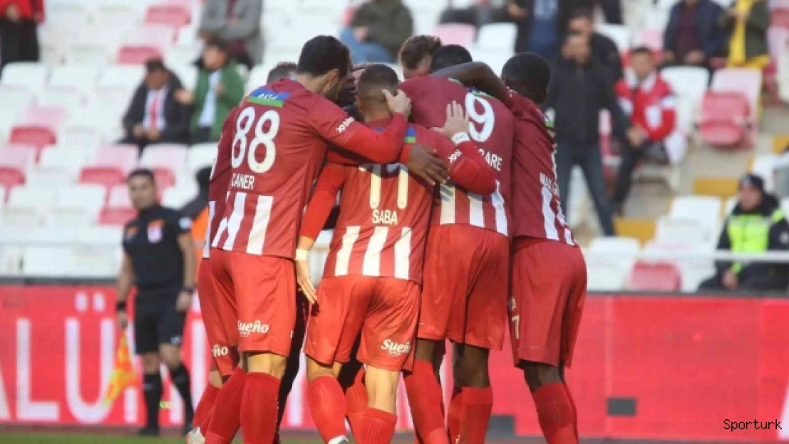 Sivasspor 11 puanla ateş hattında