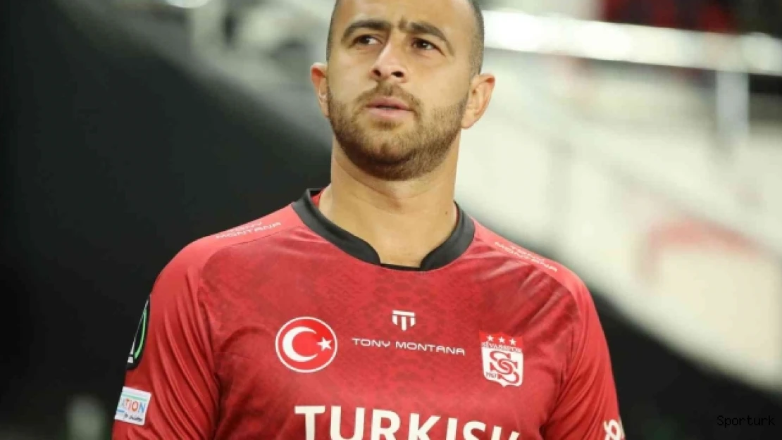 Sivasspor, gündemdeki oyuncunun doğum gününü kutladı