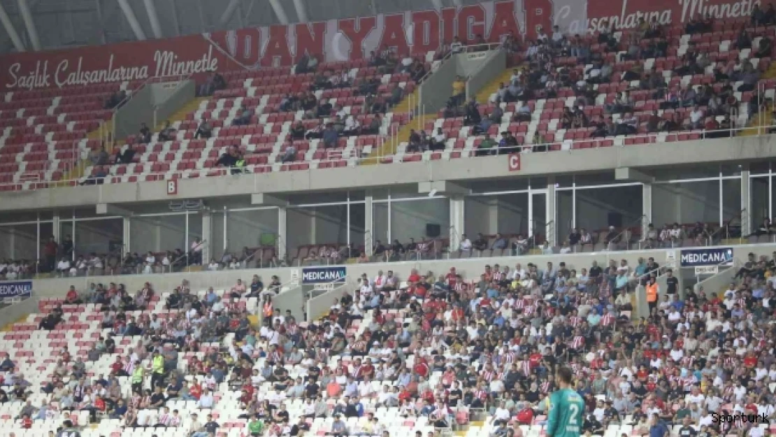Sivasspor maçlarına taraftar gelmiyor!