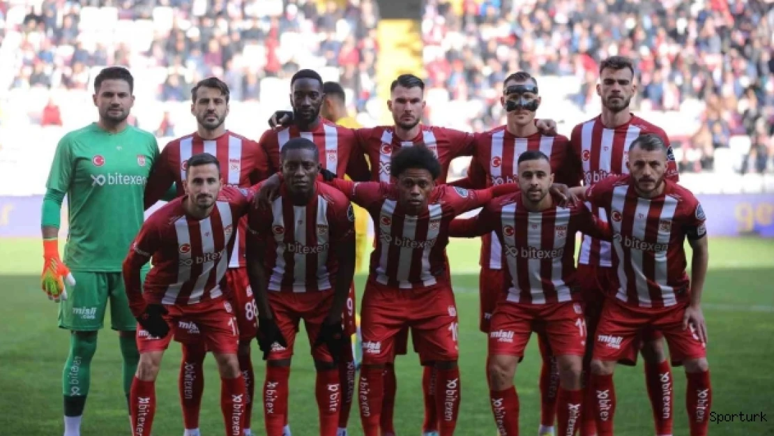 Sivasspor'un Antalya kampı kafilesi belli oldu